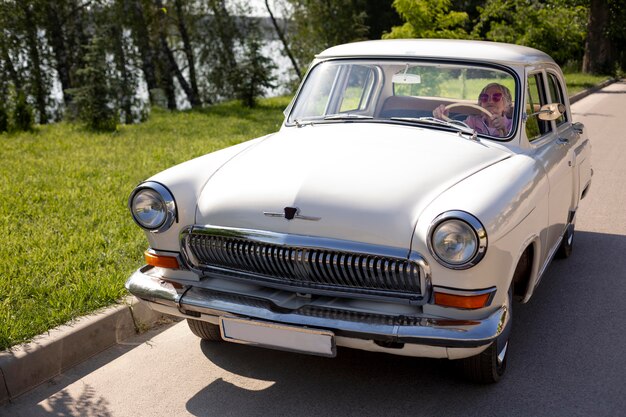 Технические характеристики и особенности модели Nissan Bluebird 1998